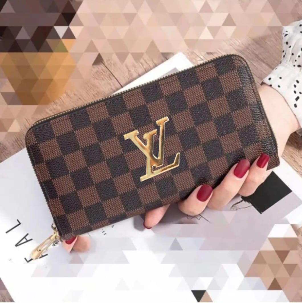 Stylish Ladies Clutch Wallet