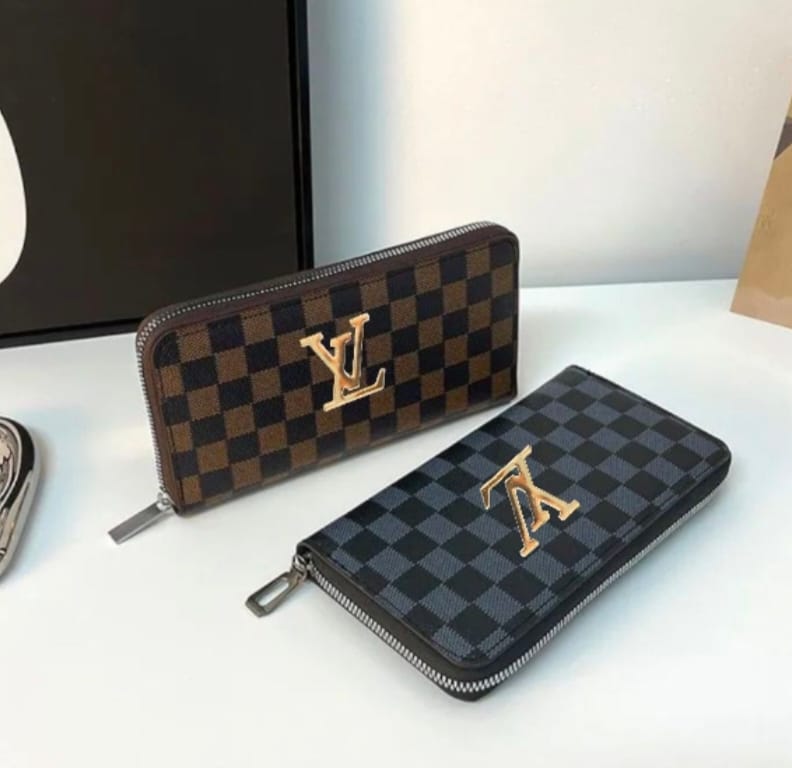 Stylish Ladies Clutch Wallet